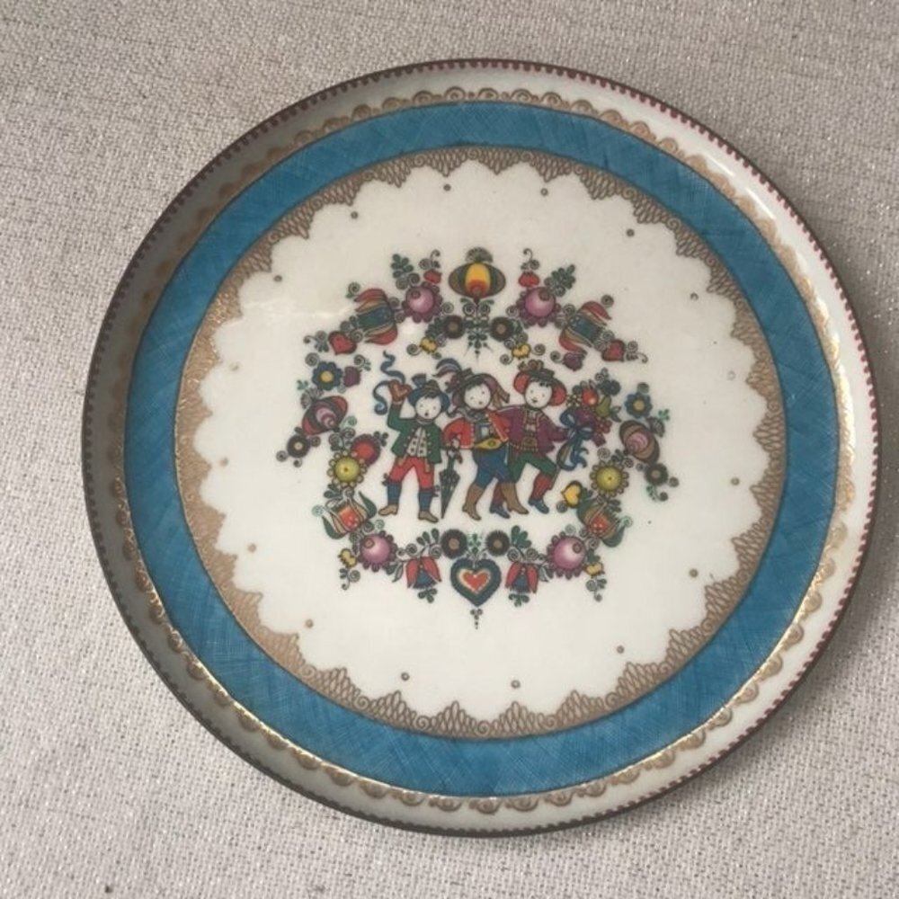 New Arta Austria Enamel Painted Plate